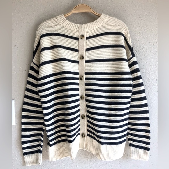 Madewell Greensboro Striped Button-Back Sweater | M - Picture 6 of 11